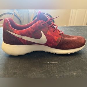 Nike Roshe Run Aztec